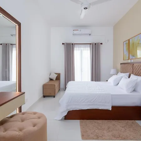 The Luxury Nest Apartment Maharagama Exterior photo